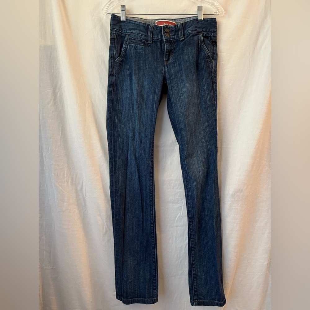 GAP Low rise, straight leg, size 2